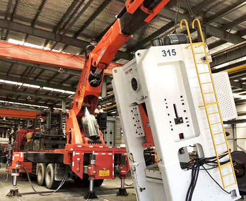 赣州章贡提升工作效率，选择优质折臂吊租赁服务